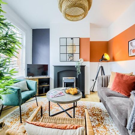 Coventry Fashionable House, City Centre, Free Parking, Sleeps 4, By Empower Homes Экстерьер фото