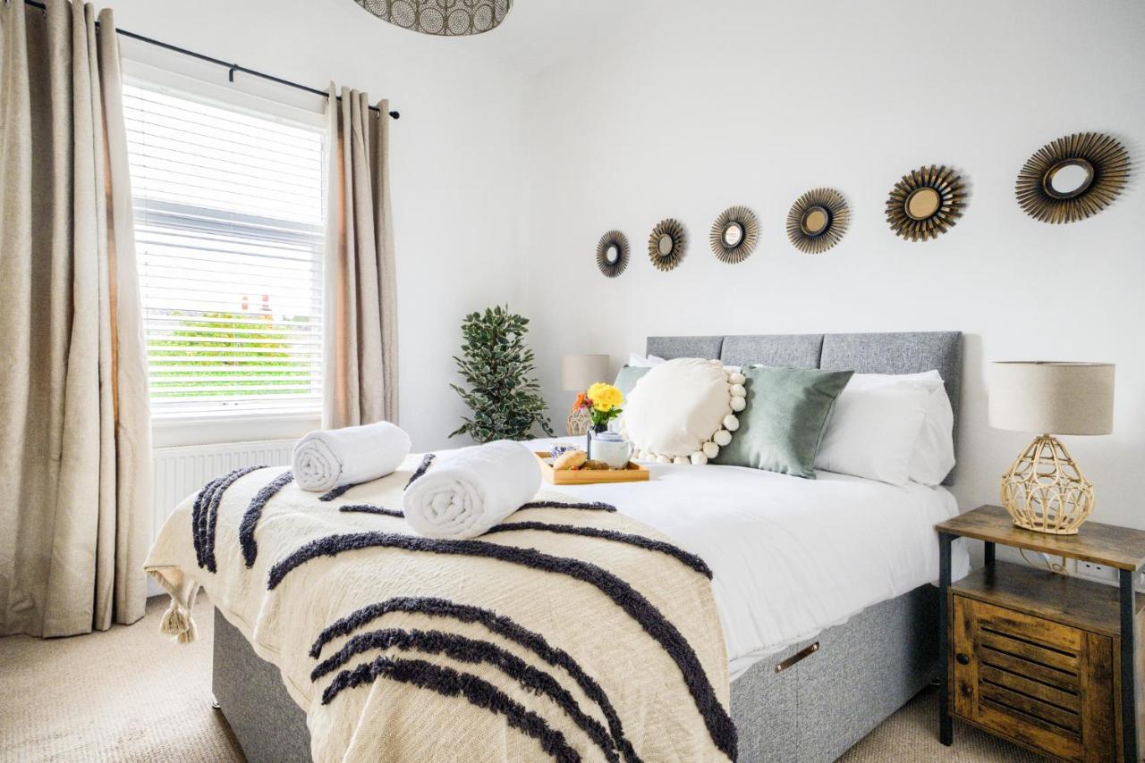 Coventry Fashionable House, City Centre, Free Parking, Sleeps 4, By Empower Homes Экстерьер фото