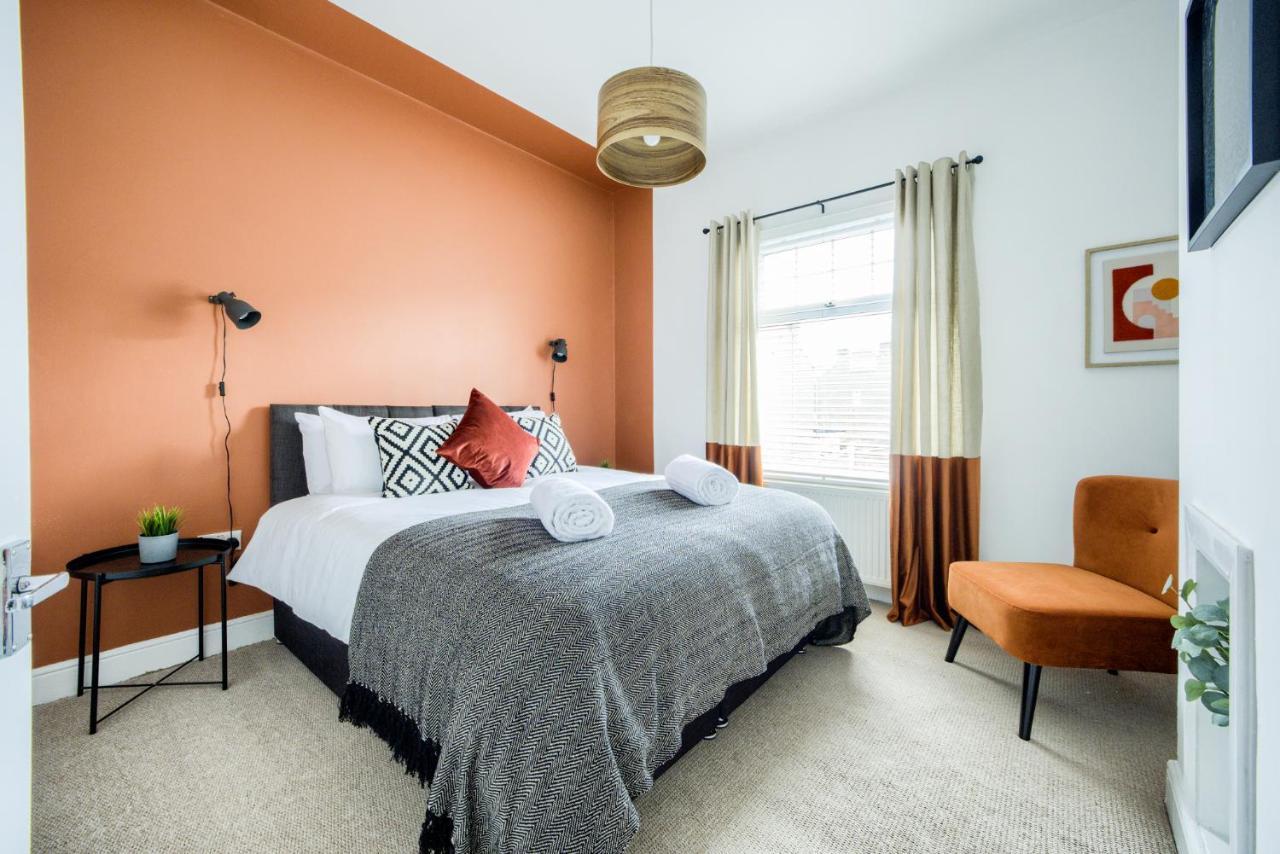 Coventry Fashionable House, City Centre, Free Parking, Sleeps 4, By Empower Homes Экстерьер фото