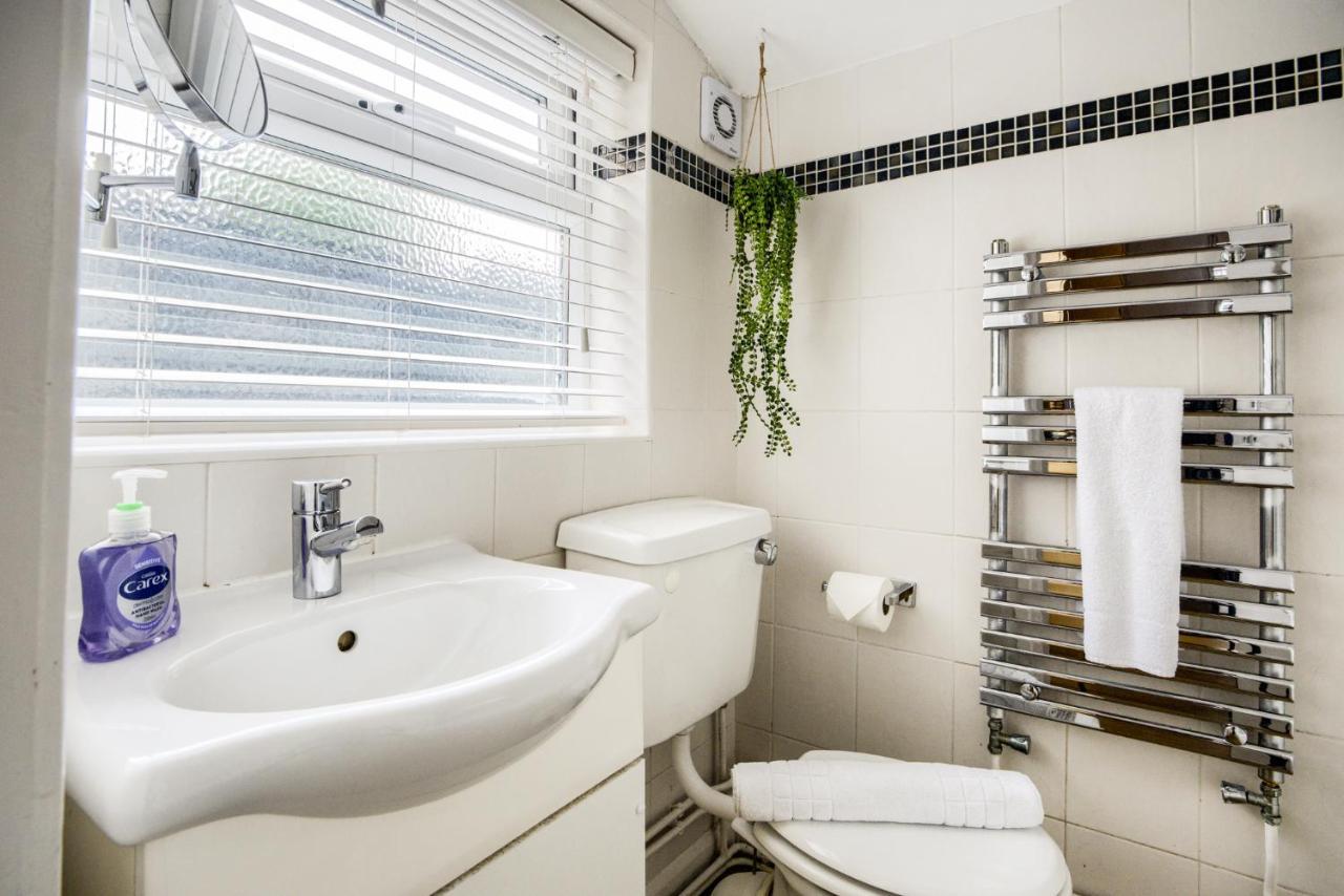 Coventry Fashionable House, City Centre, Free Parking, Sleeps 4, By Empower Homes Экстерьер фото