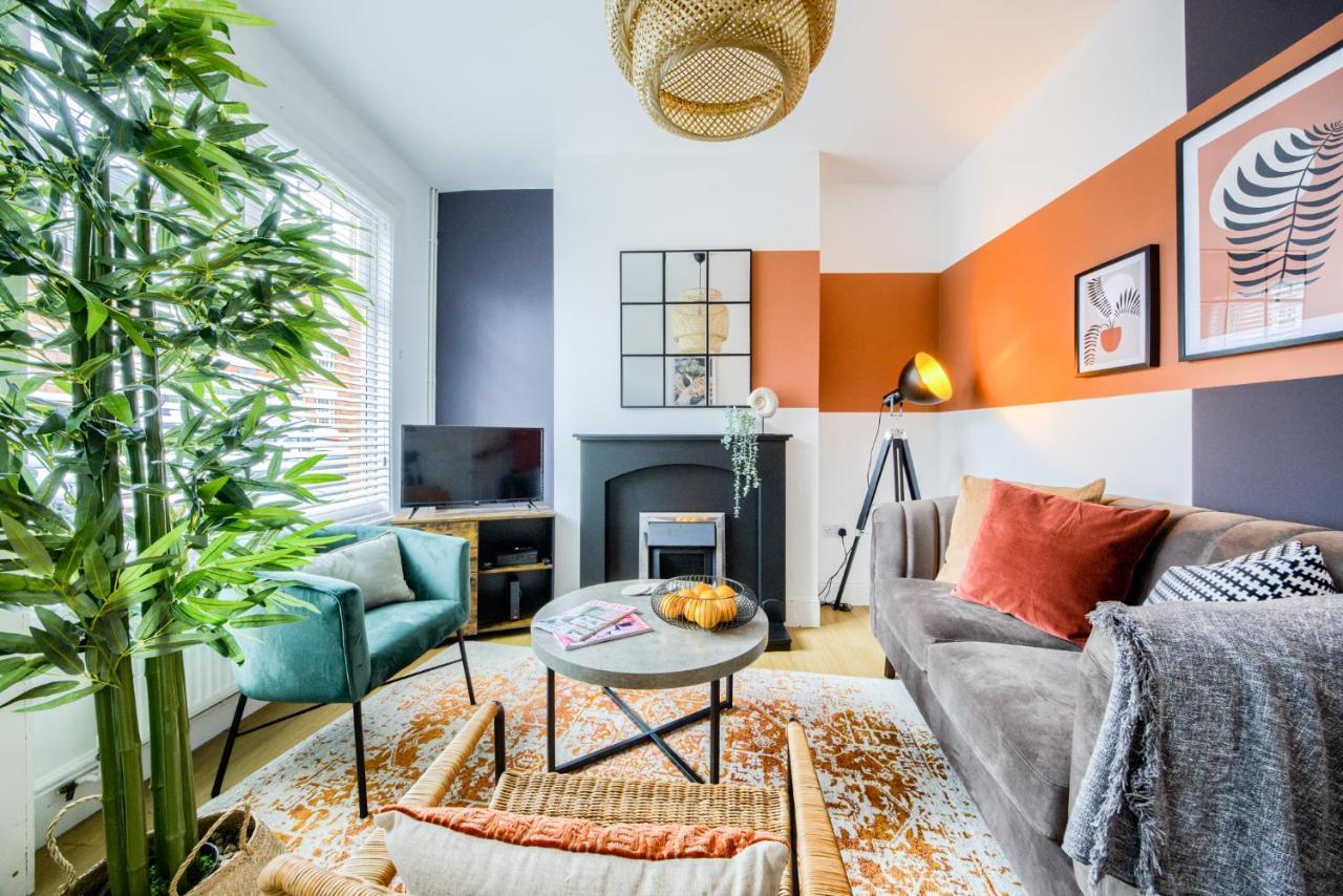 Coventry Fashionable House, City Centre, Free Parking, Sleeps 4, By Empower Homes Экстерьер фото